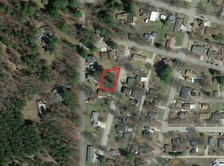 541 Oak St, Kingsford, MI 49802
