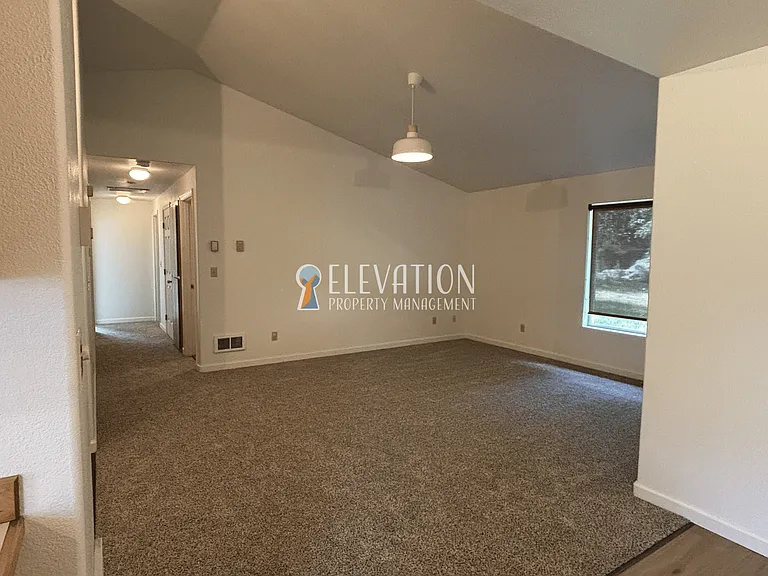 61875 Avonlea Cir — Photo 6