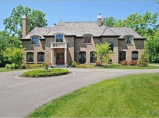 410 S Waukegan Rd, Lake Forest, IL 60045