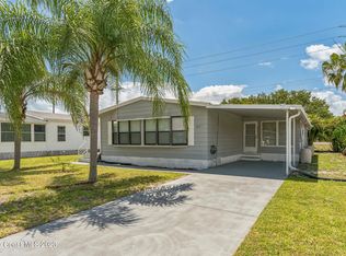837 Vireo Dr, Barefoot Bay, FL 32976