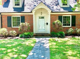 401 Spring St, Thomasville, NC 27360