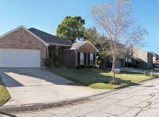 210 Valiant Ln, Slidell, LA 70458