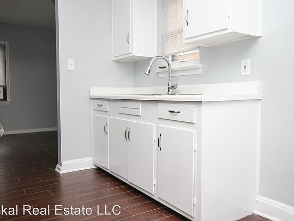 5th image of 4636 W 158th St
