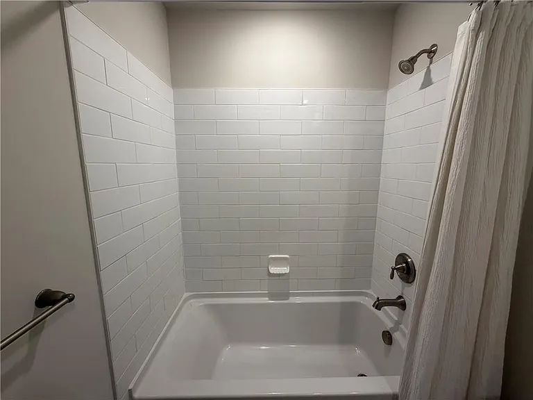 1128 Meadowlark Dr — Photo 23