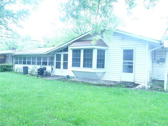 2nd image of 3435 N Payton Ave