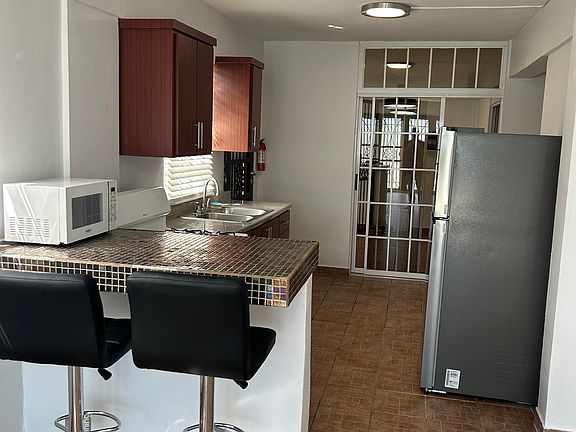2nd image of 23 Calle Valleys #1