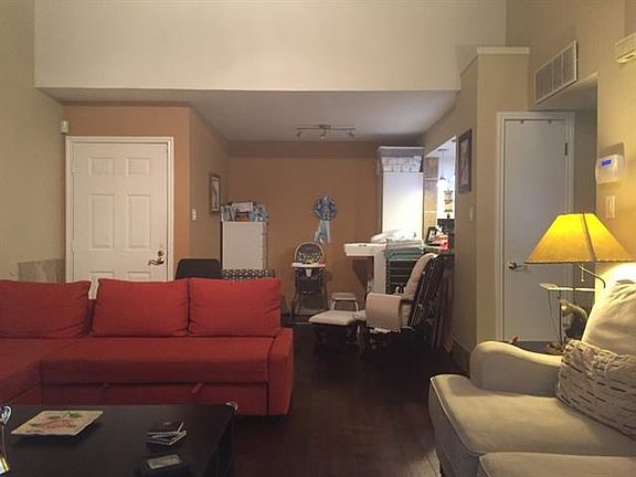 3rd image of 1601 Marsh Ln APT 207