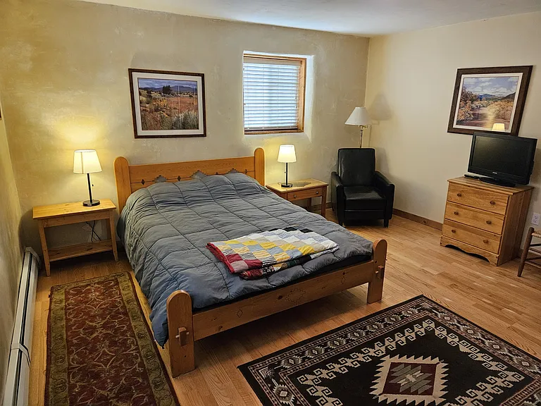 Oakley Ln — Photo 10