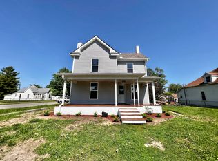 832 N Willow St, Rushville, IN