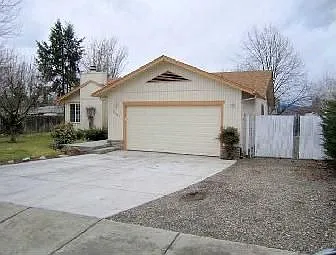 2961 Barclay Rd photo 1