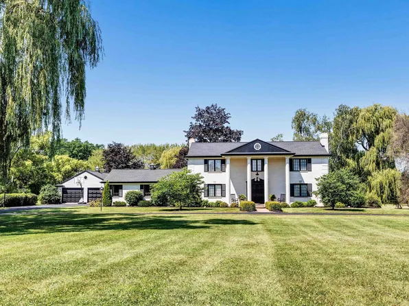 2954 Old Plank Rd, De Pere, WI 54115