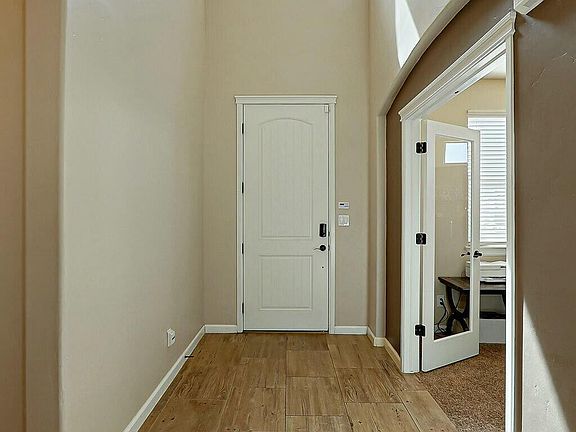 4th image of 2178 Enchanted Breeze Dr