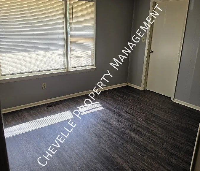 6503 Frost Ave — Photo 12
