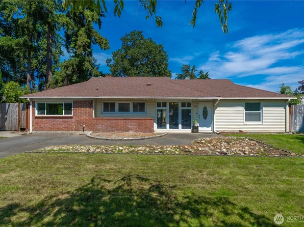 7115 Flora Street SW, Lakewood, WA 98499