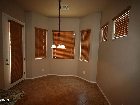 4th image of 33207 N 24th Dr