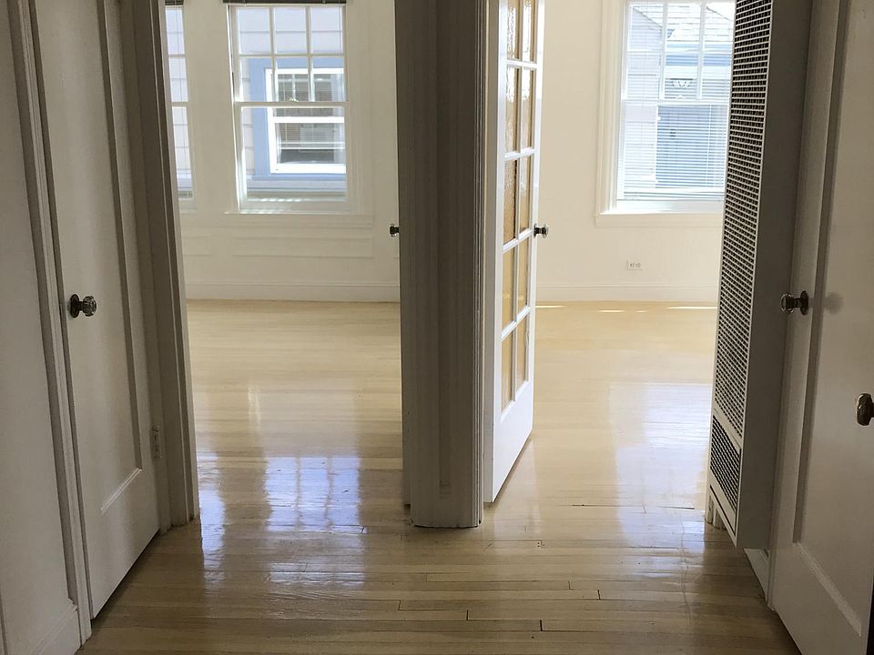 1st image of 700 31st Ave APT 1