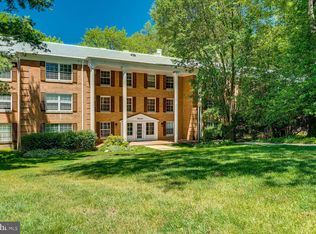 7640 Provincial Dr APT 210, Mc Lean, VA 22102