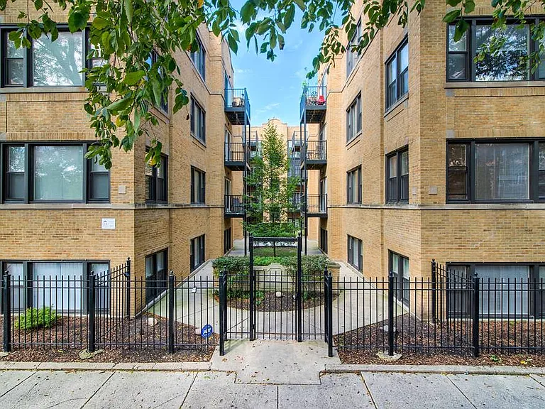 3354 W Wilson Ave — Photo 4