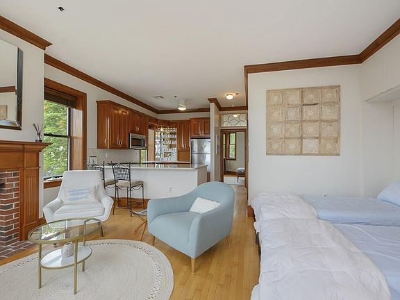 4th image of 93 Court St #24