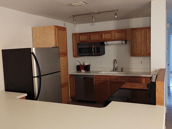 3rd image of 5316 S Russell St