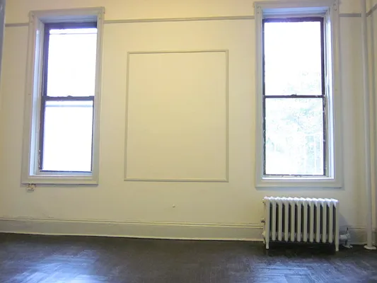 Rented by Full Time Management | media 13