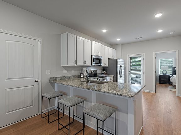 5th image of 1280 Dunbar Rd #103-B