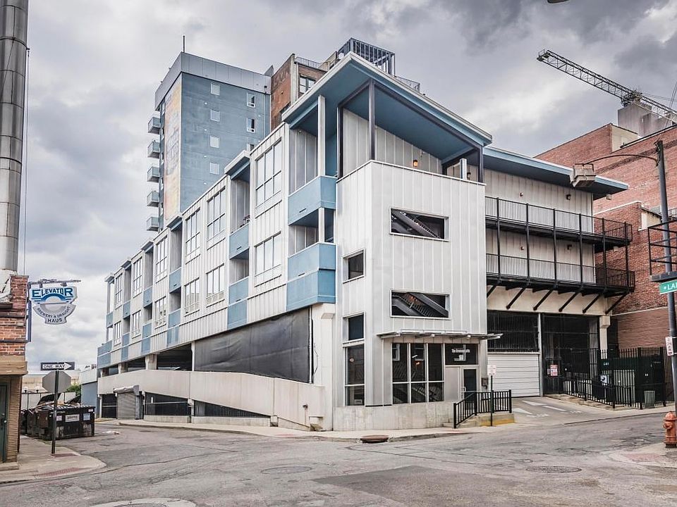 1st image of 160 N Wall St APT 303