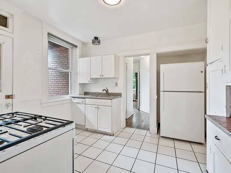 5528 Beverly Pl #1 — Photo 10