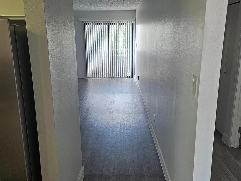 935 N Granite Reef Rd #126A — Photo 2
