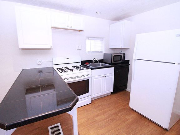 5th image of 2406 W Vermijo Ave #3