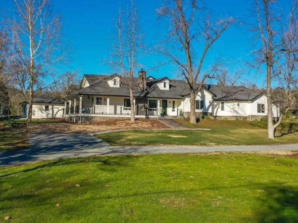 6331 Melody Ln, Newcastle, CA 95658