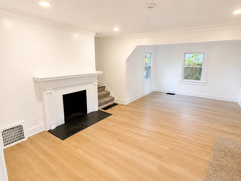 1707 SW Walnut St — Photo 7