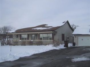 2280 Oriole Dr, Wheatfield, IN 46392