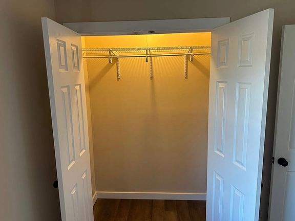 4th image of 407 Dorrier Dr