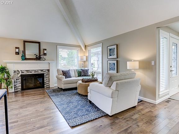 3rd image of 2088 NE Josephine Dr