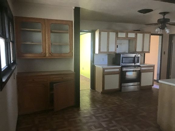 5th image of 2260 1st St