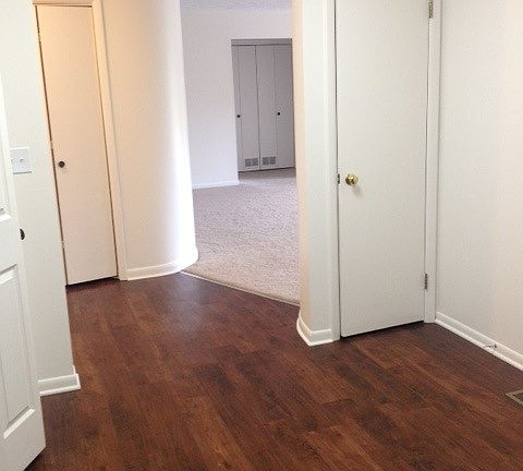 3rd image of 147 Brittany Ln