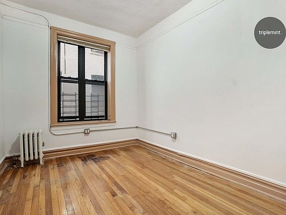 3rd image of 6711 Fort Hamilton Pkwy #3A