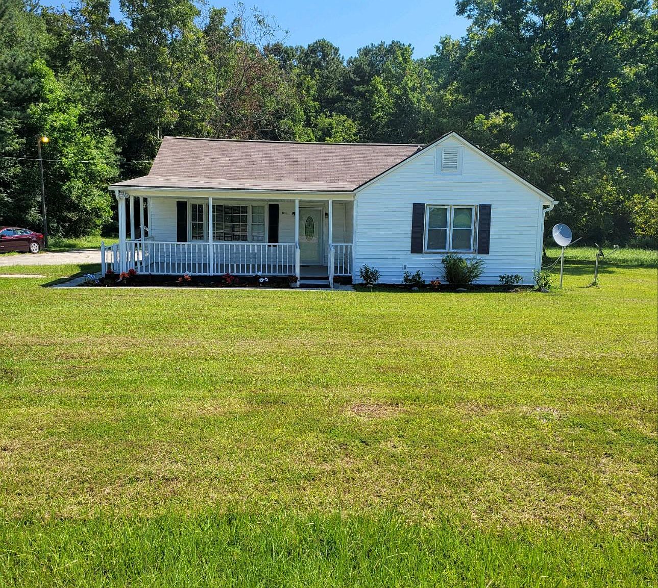 569 E Main St, Harleyville, SC 29448 Zillow