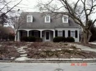 681 S Monroe St, Decatur, IL 62522