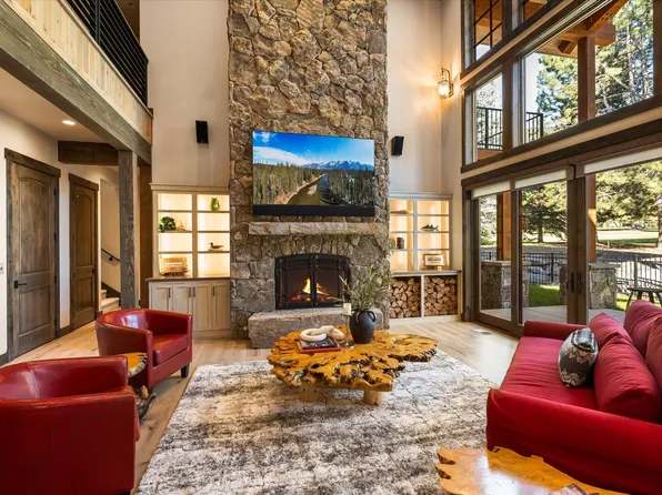 113 Levi Ct, Bigfork, MT 59911
