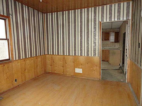 4th image of 1053 Township Road 31 N