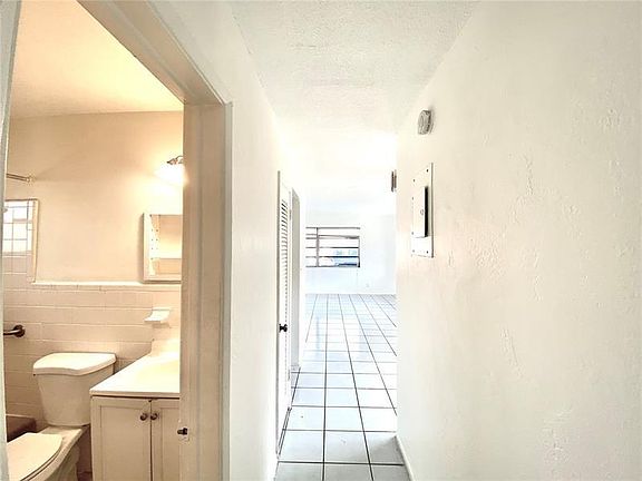 2nd image of 5891 NE 18th Ave #4