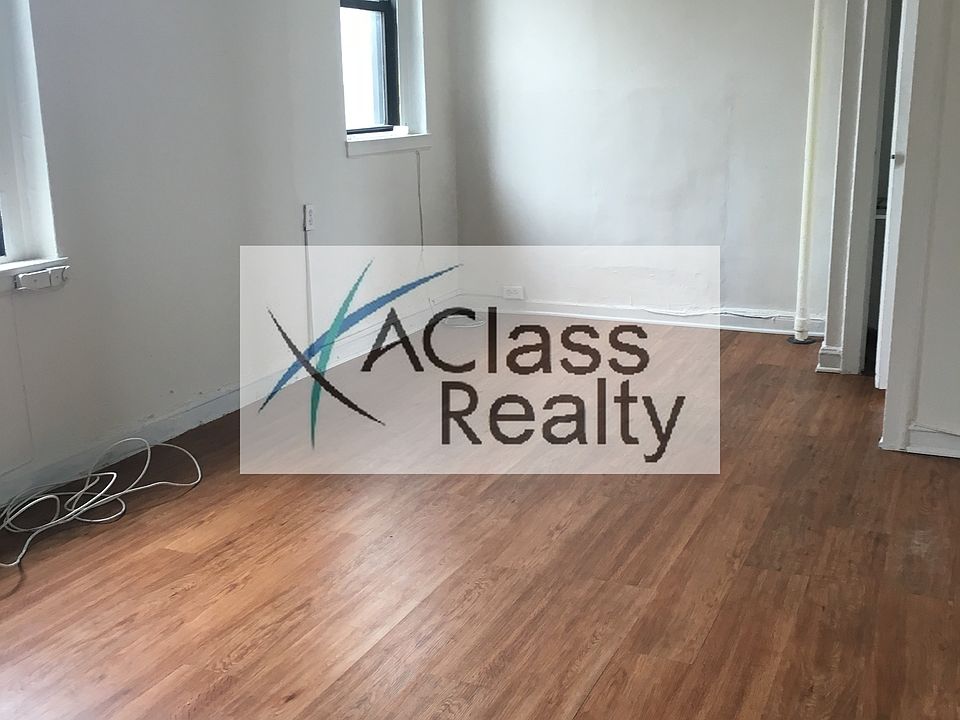 2nd image of 2140 35th Ave APT 5D