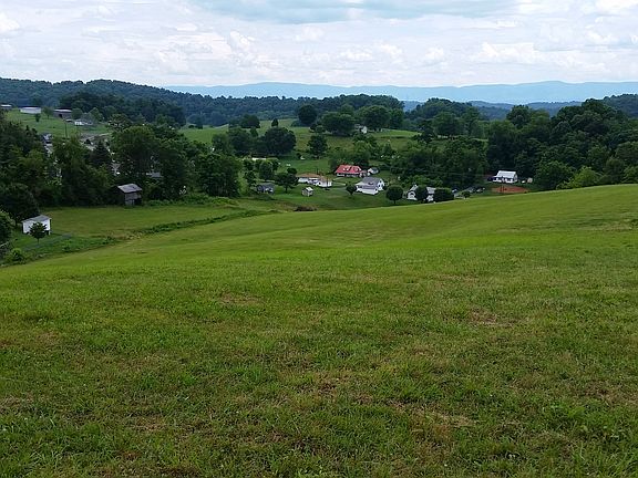 3rd image of 6150 Gate City Hwy.