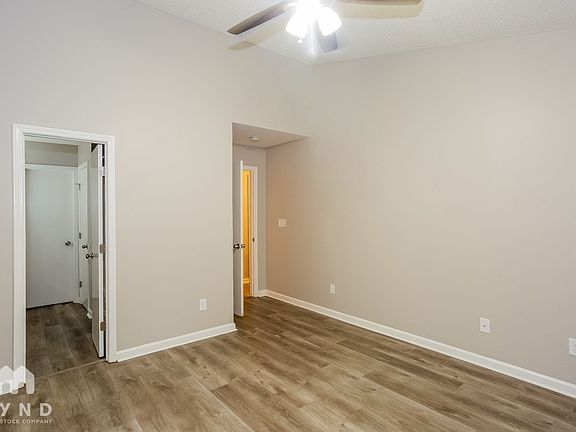 5th image of 2066 Chapel Creek Rd SW