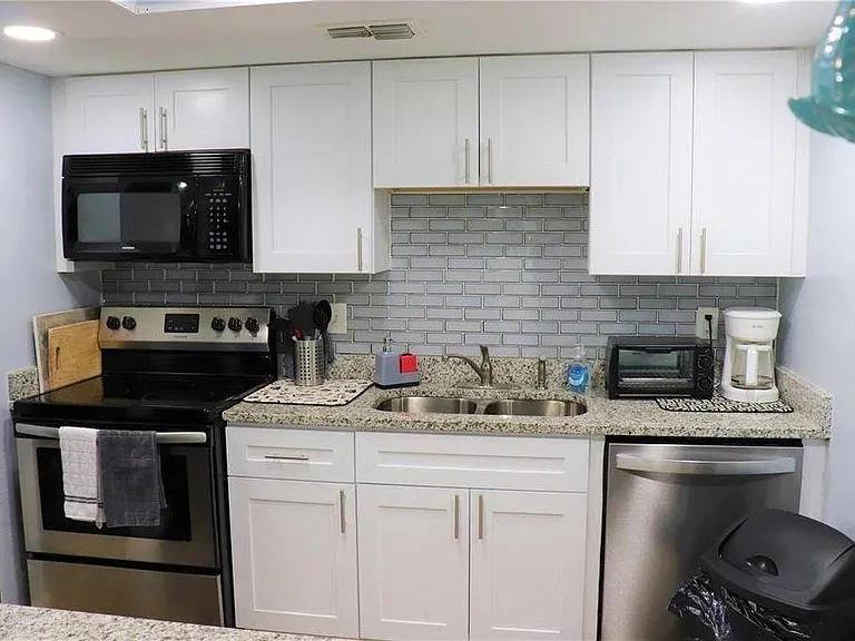 140 Hunter Lake Dr #G — Photo 6