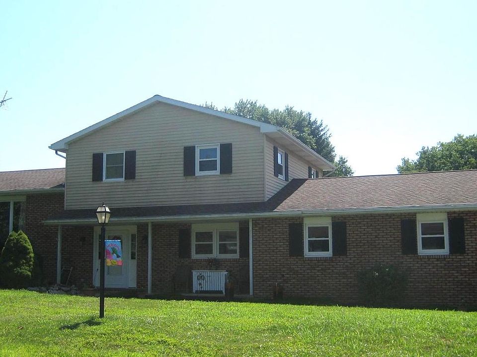 1st image of 806 Marcon Dr