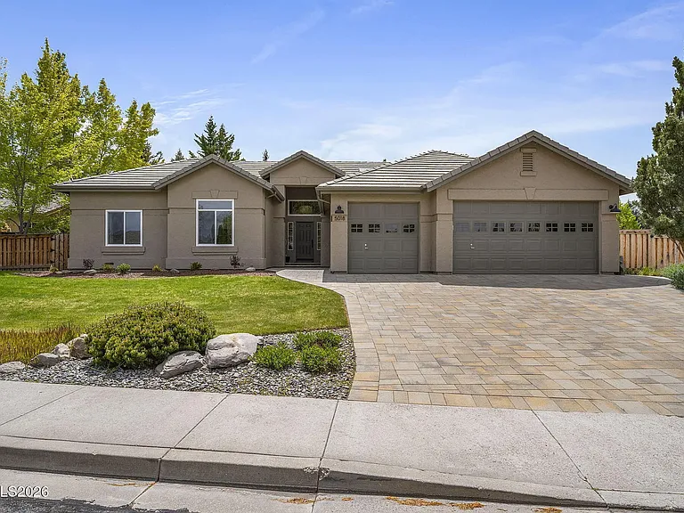 5018 W Albuquerque Rd — Photo 1