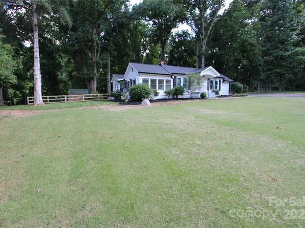 1257 Reese Roach Rd, Rock Hill, SC 29730